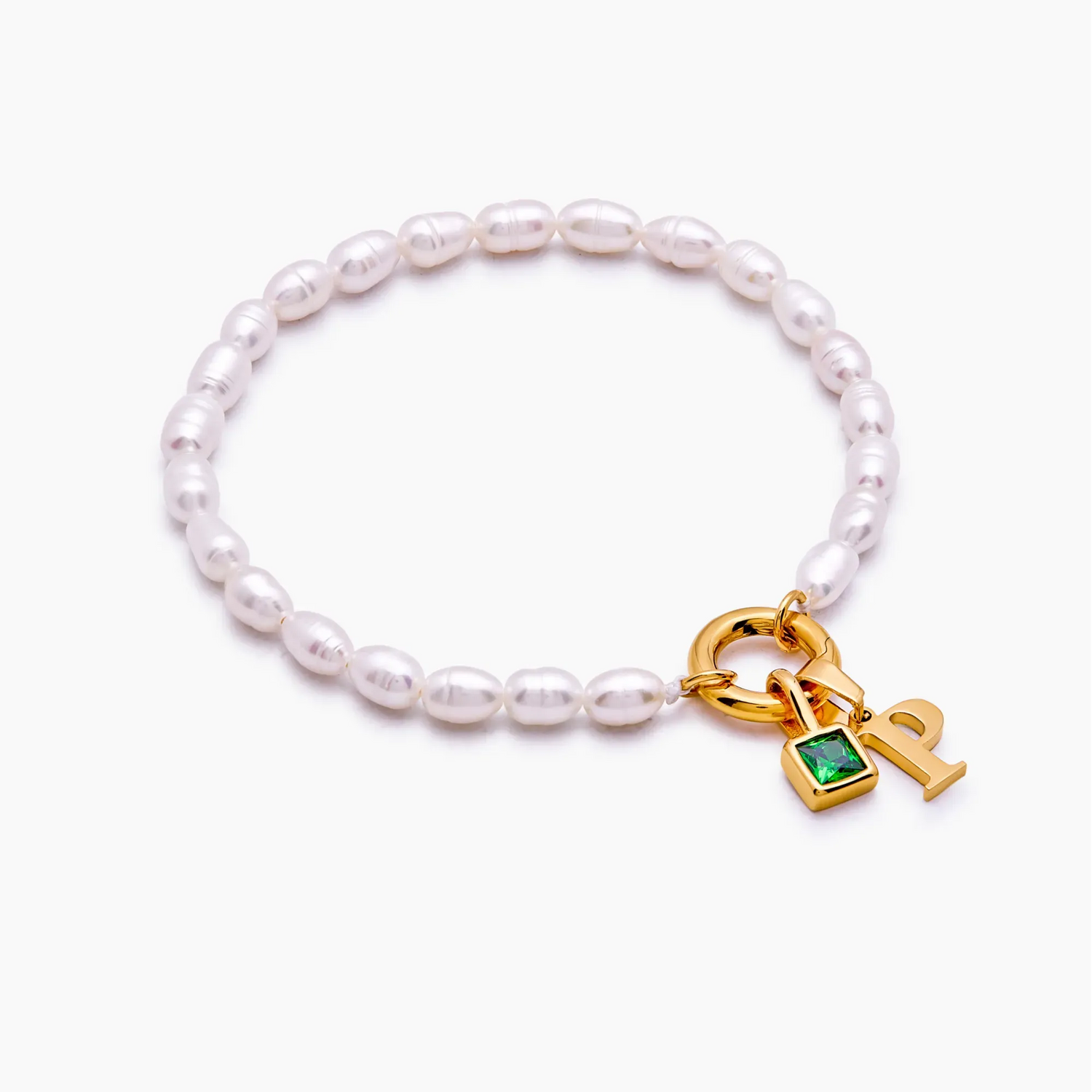 Pulseira de pérola com inicial e pedra de nascimento